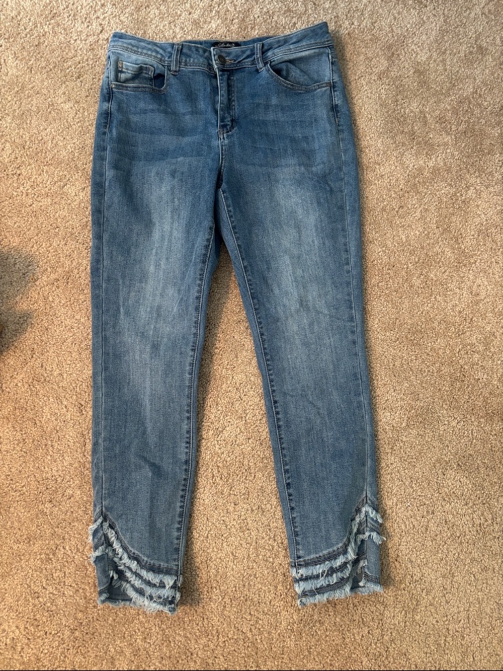 CHARLIE B Blue Frayed Hem Ankle Skinny Jeans